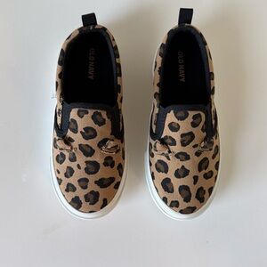 Old Navy Kids Tan Leopard Sneakers